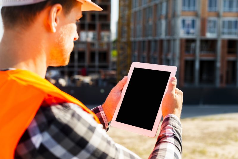 Diagnostiqueurs immobiliers et l'état des risques et pollutions (ERP) — diagnostic réglementaire en France