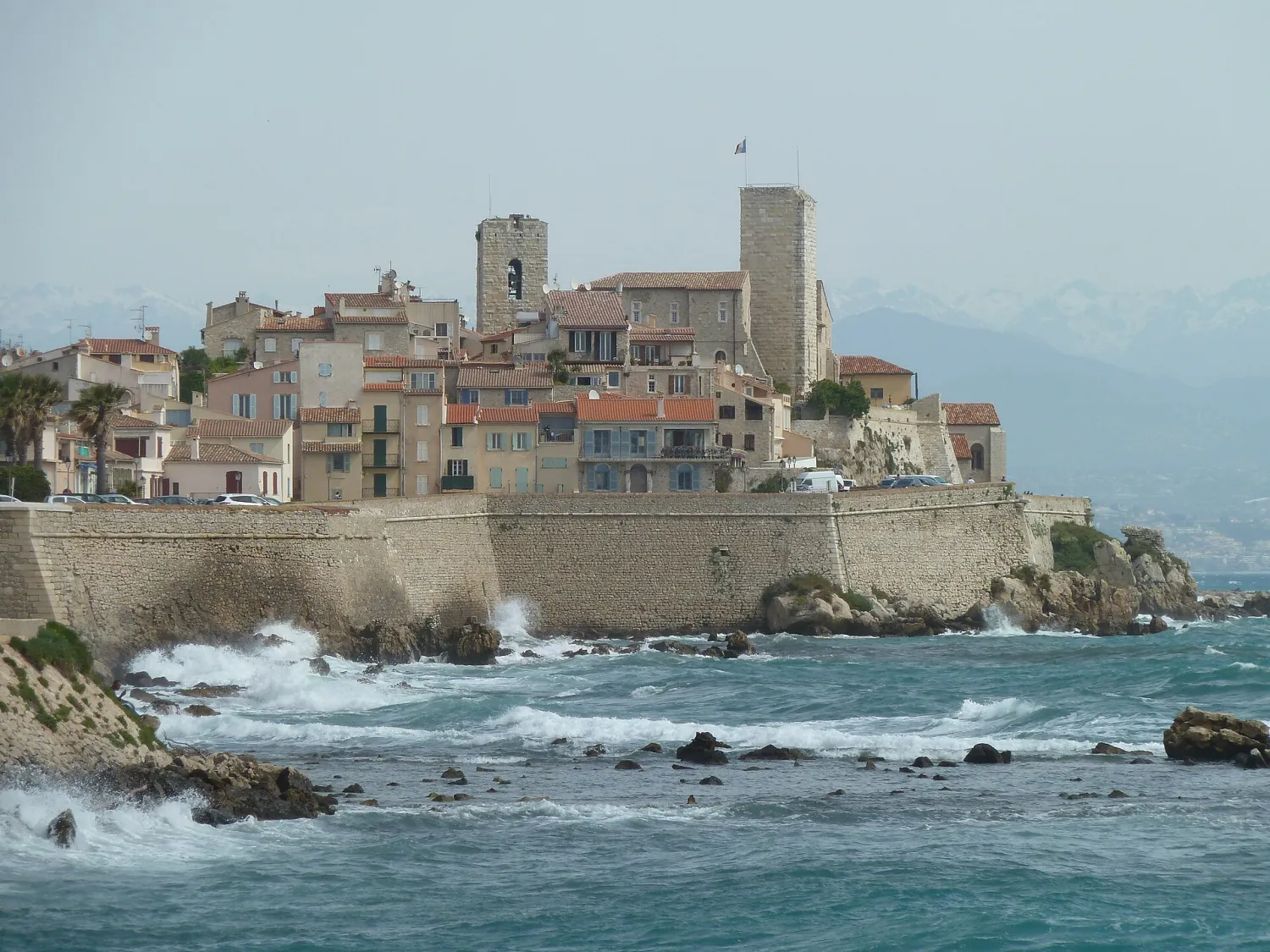 Vue de Antibes (Alpes-Maritimes) - état des risques et pollutions (ERP)