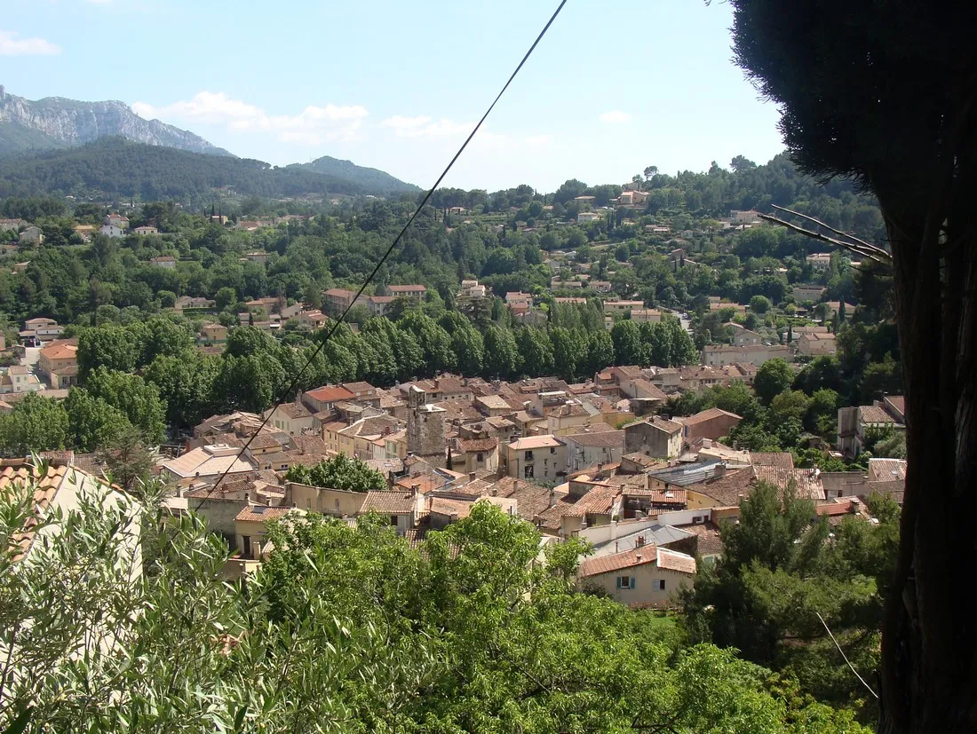 Vue de Auriol (Bouches-du-Rhône) - état des risques et pollutions (ERP)