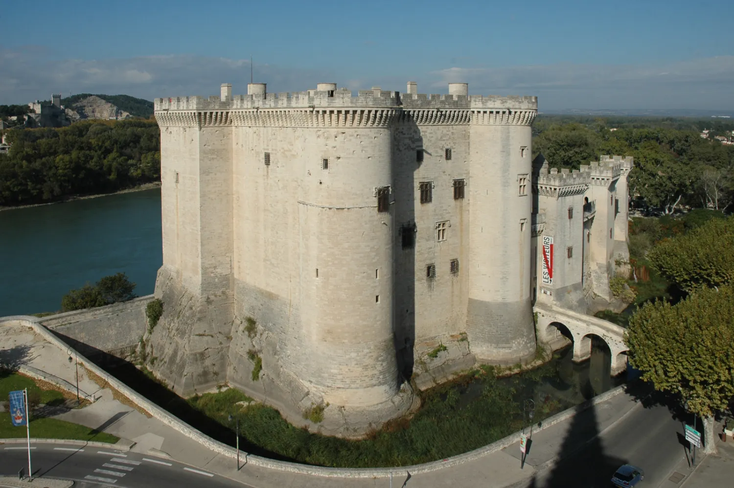 Vue de Tarascon (Bouches-du-Rhône) - état des risques et pollutions (ERP)