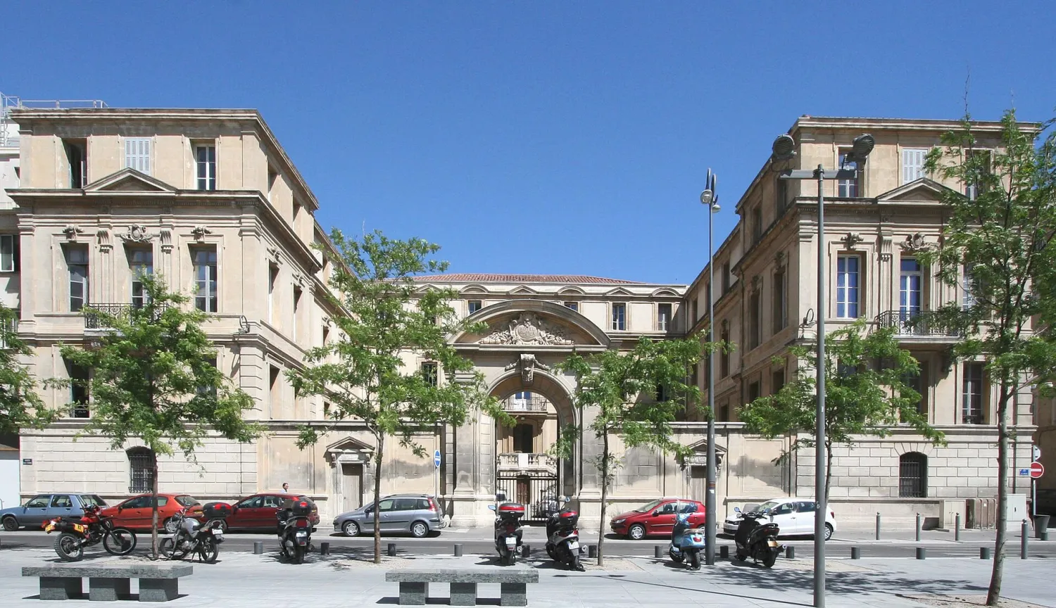 Vue de Marseille 2e Arrondissement (Bouches-du-Rhône) - état des risques et pollutions (ERP)