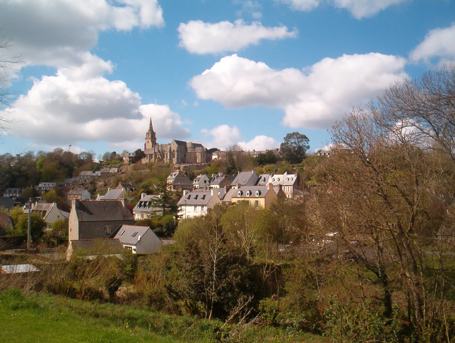 Vue de Lannion (Côtes-d'Armor) - état des risques et pollutions (ERP)