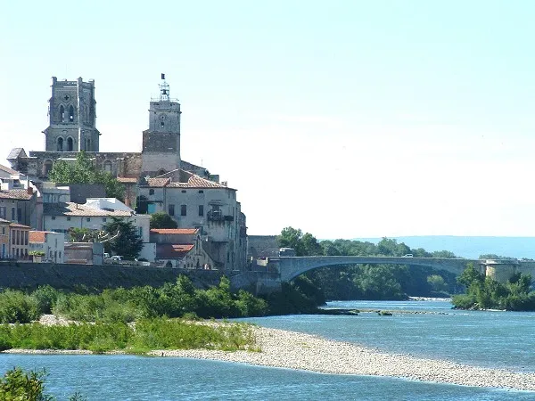 Vue de Pont-Saint-Esprit (Gard) - état des risques et pollutions (ERP)