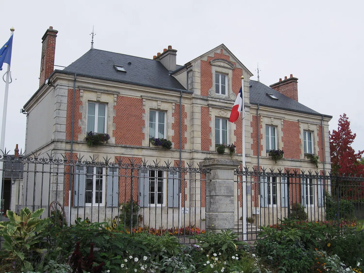Vue de Ingré (Loiret) - état des risques et pollutions (ERP)