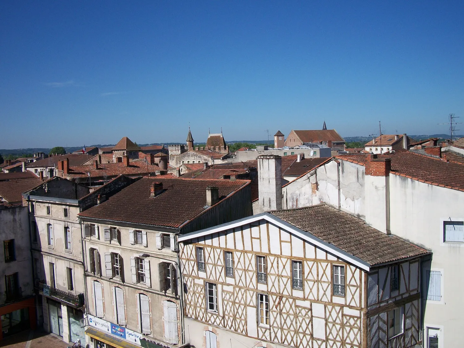 Vue de Agen (Lot-et-Garonne) - état des risques et pollutions (ERP)