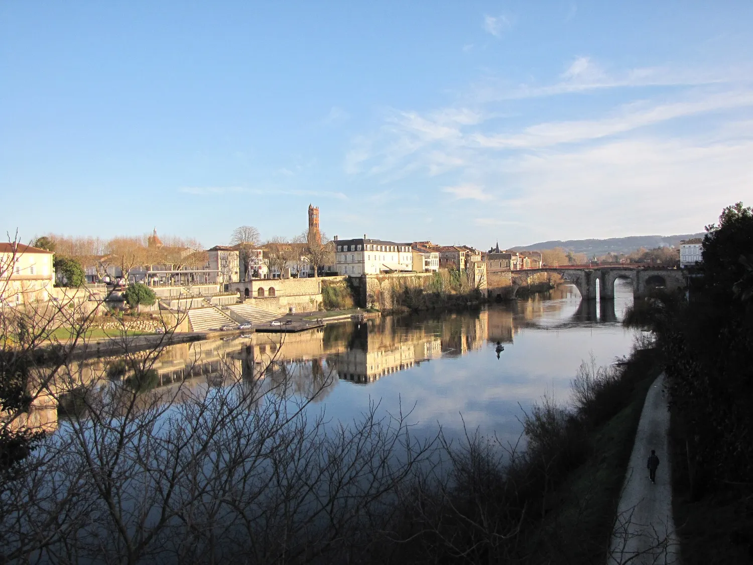 Vue de Villeneuve-sur-Lot (Lot-et-Garonne) - état des risques et pollutions (ERP)