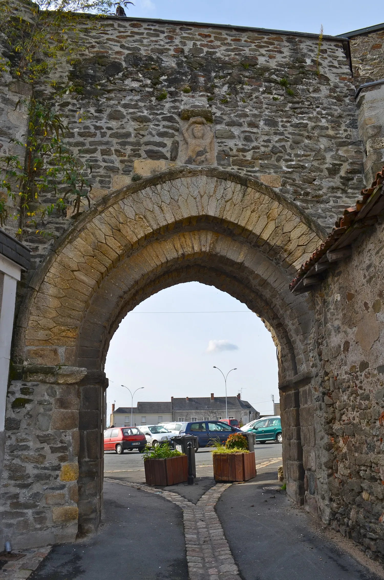 Vue de Chemillé-en-Anjou (Maine-et-Loire) - état des risques et pollutions (ERP)