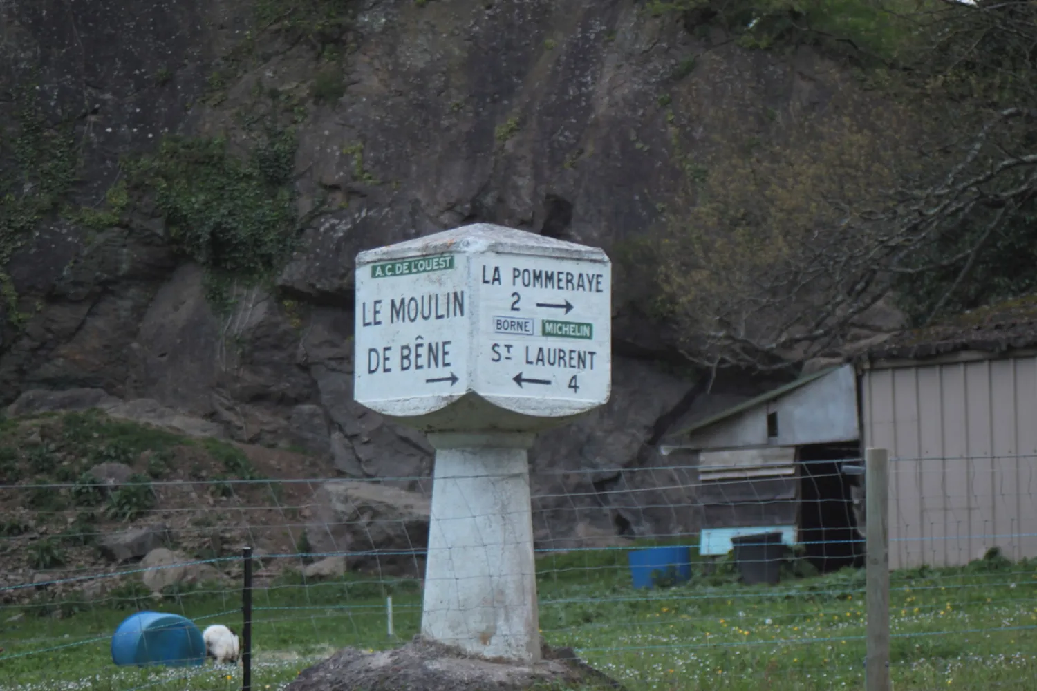 Vue de Mauges-sur-Loire (Maine-et-Loire) - état des risques et pollutions (ERP)