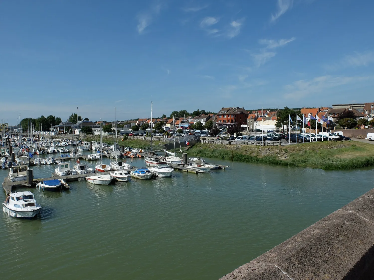 Vue de Étaples (Pas-de-Calais) - état des risques et pollutions (ERP)