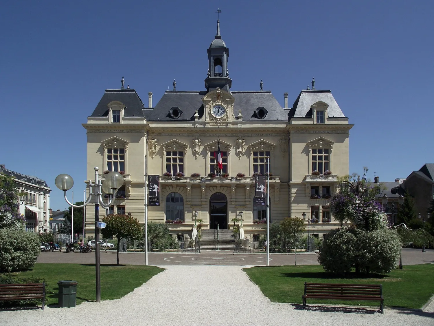 Vue de Tarbes (Hautes-Pyrénées) - état des risques et pollutions (ERP)