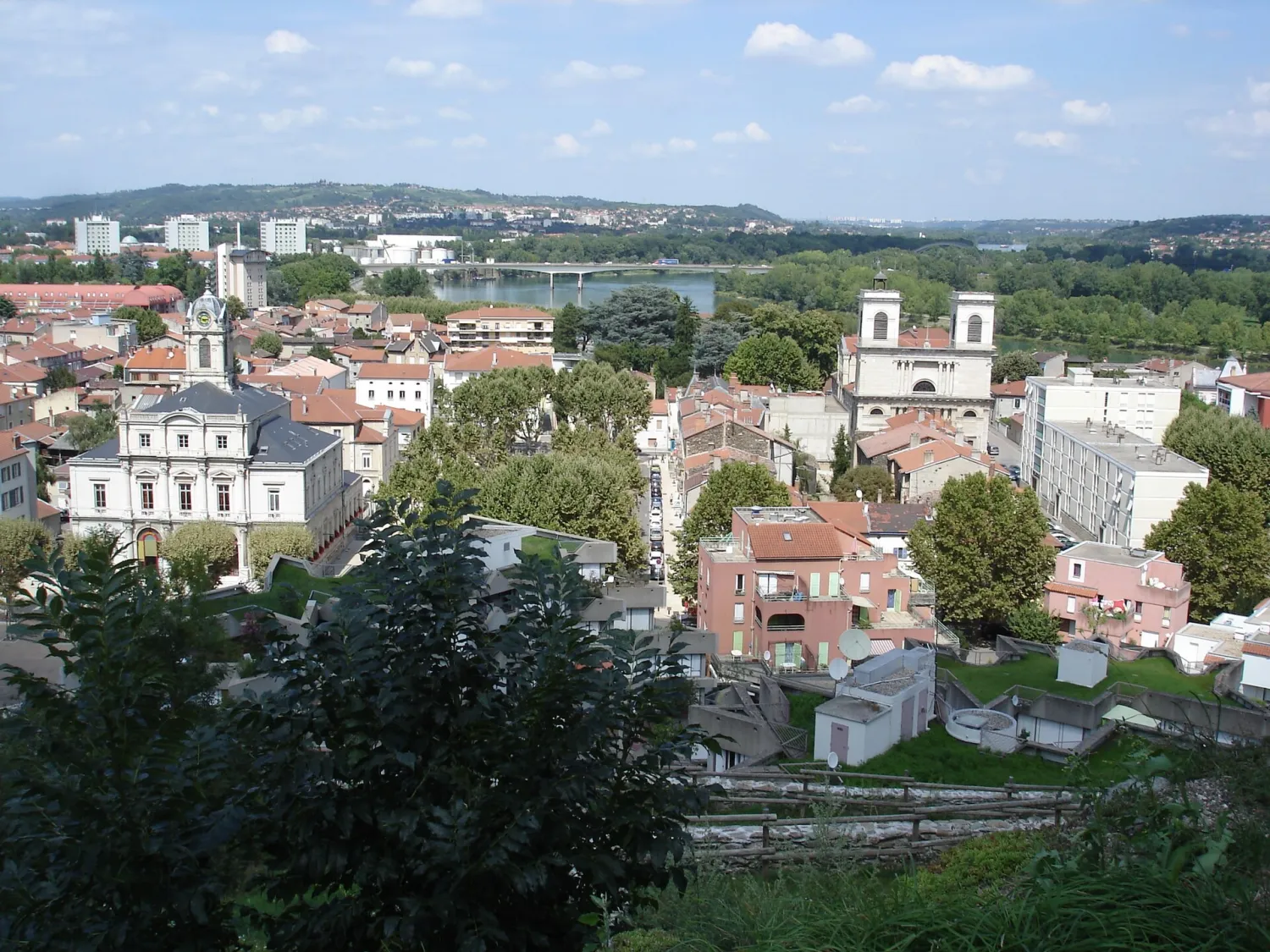 Vue de Givors (Rhône) - état des risques et pollutions (ERP)