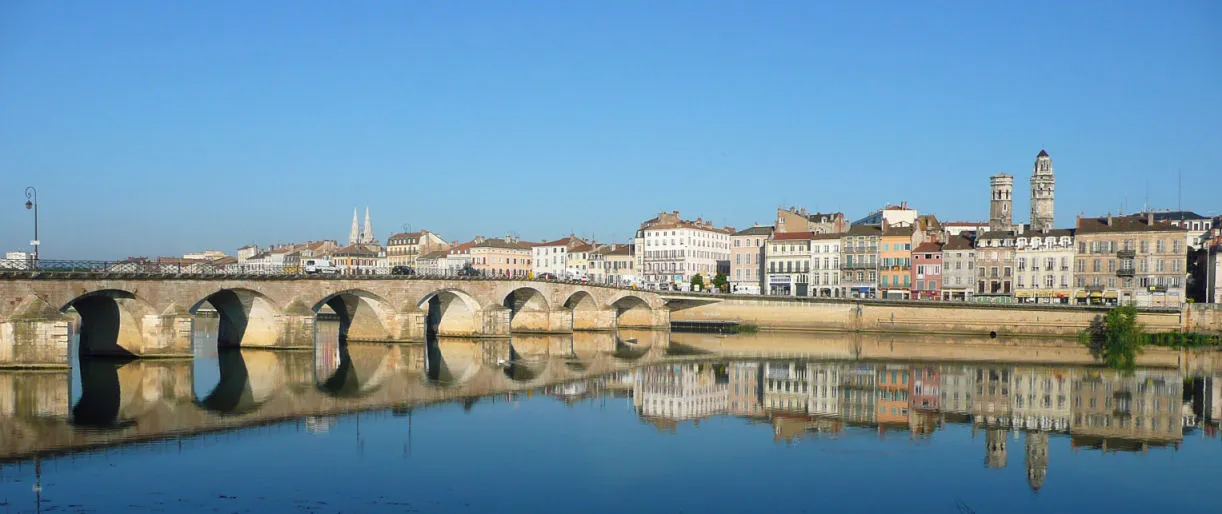 Vue de Mâcon (Saône-et-Loire) - état des risques et pollutions (ERP)