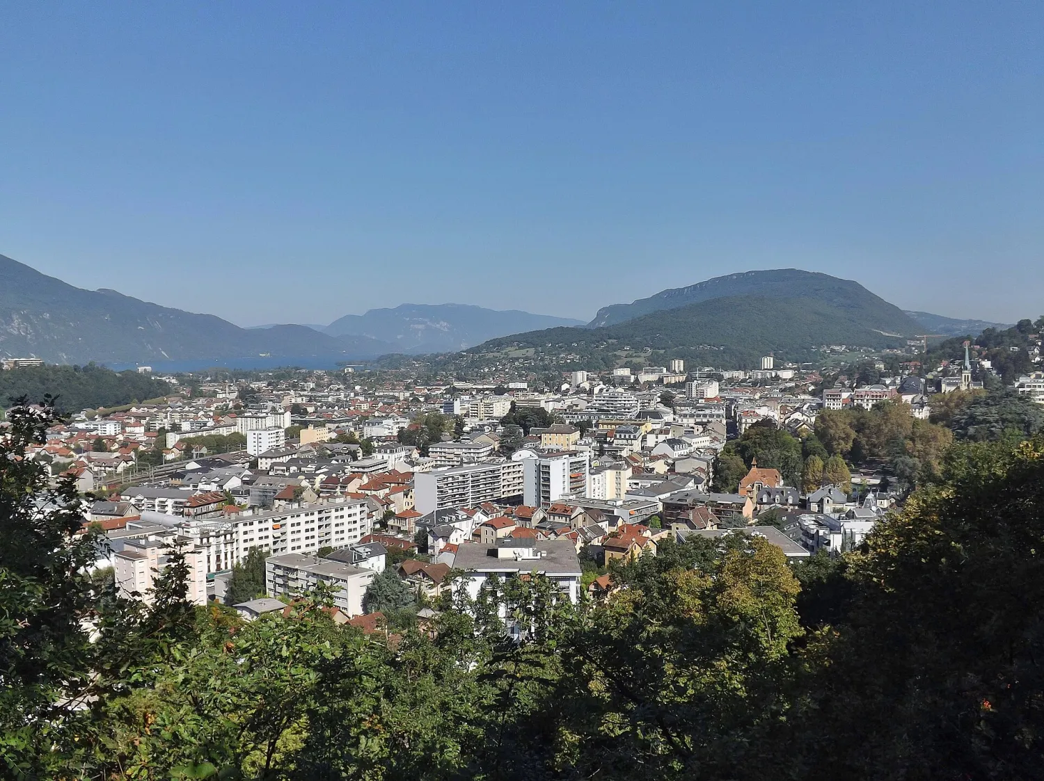 Vue de Aix-les-Bains (Savoie) - état des risques et pollutions (ERP)