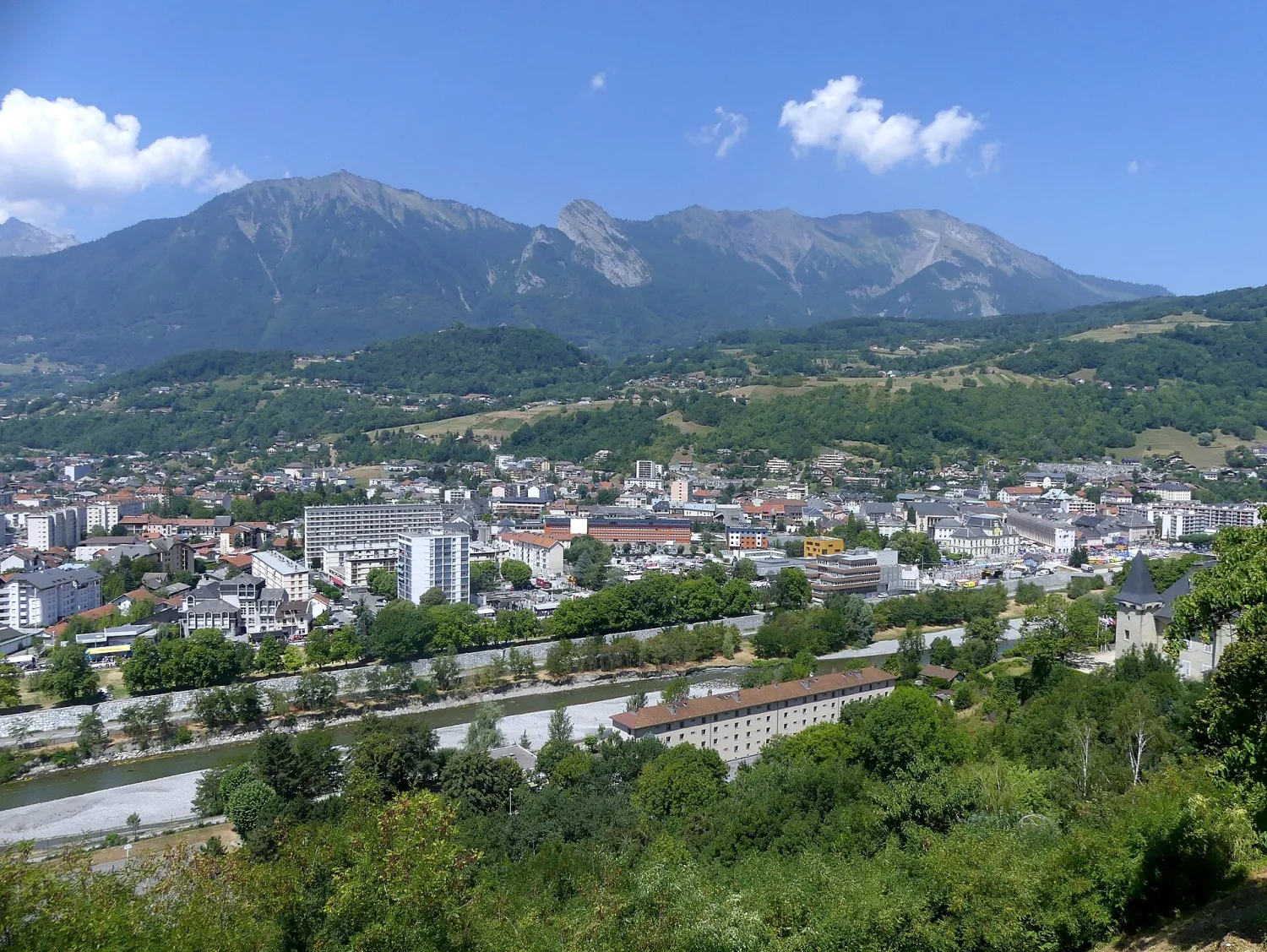 Vue de Albertville (Savoie) - état des risques et pollutions (ERP)