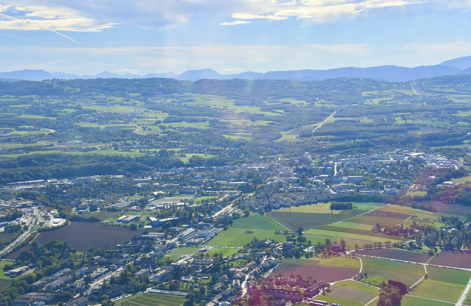 Vue de Saint-Julien-en-Genevois (Haute-Savoie) - état des risques et pollutions (ERP)