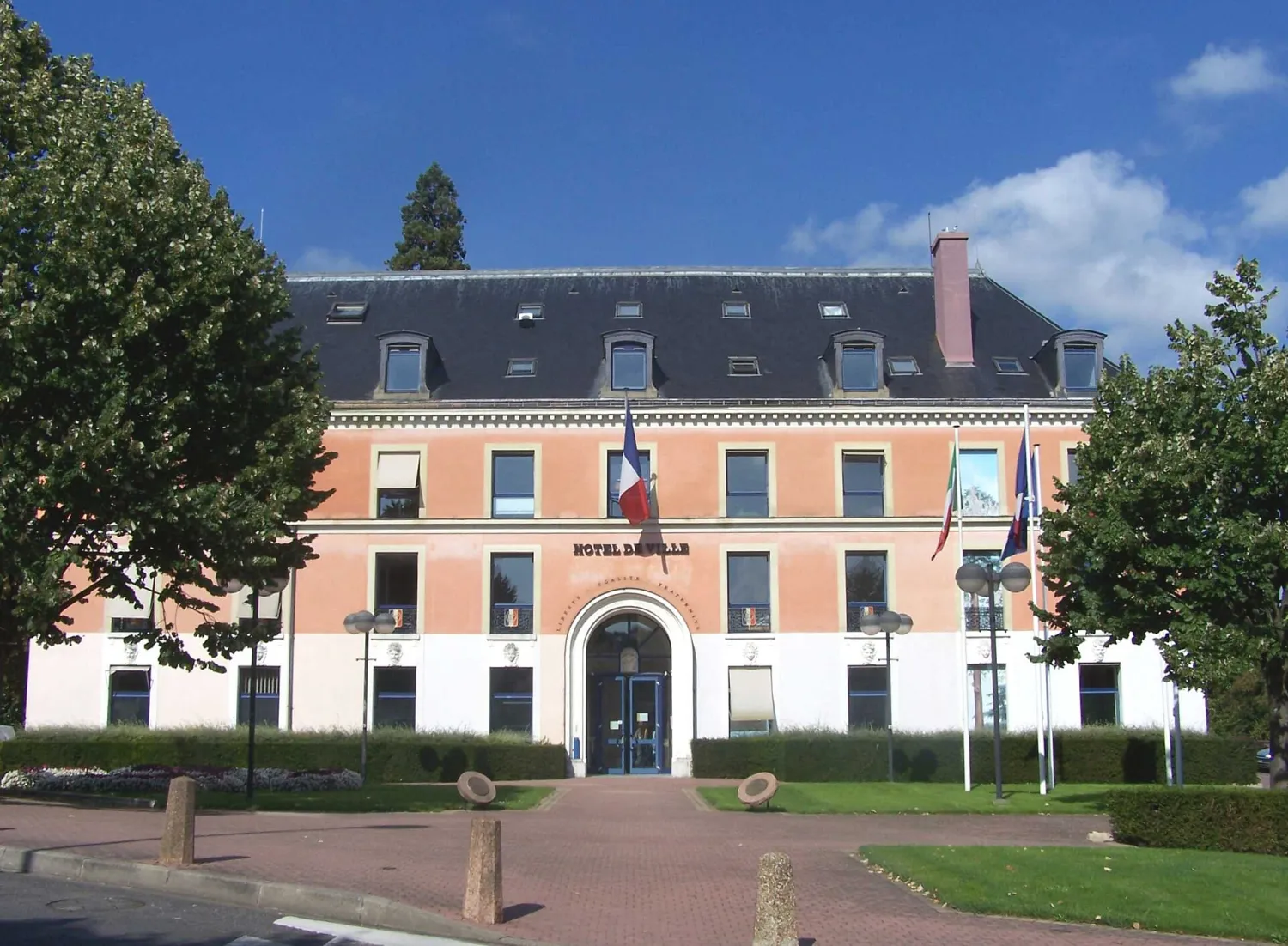 Vue de Marly-le-Roi (Yvelines) - état des risques et pollutions (ERP)