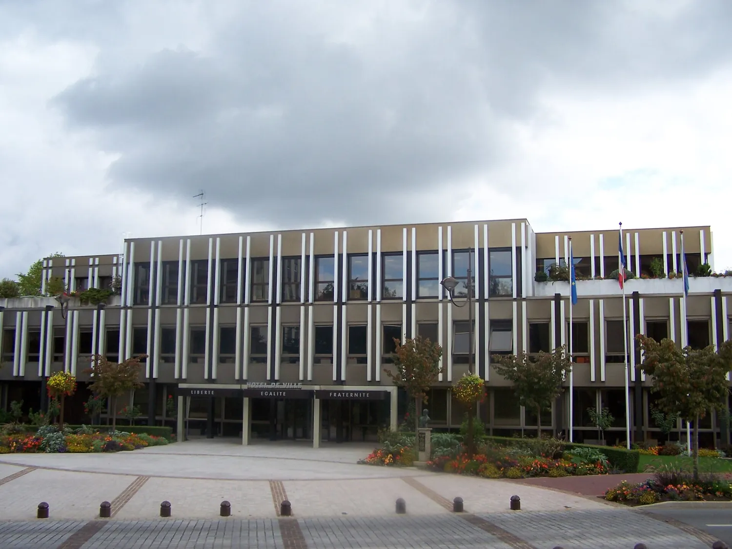 Vue de Vélizy-Villacoublay (Yvelines) - état des risques et pollutions (ERP)