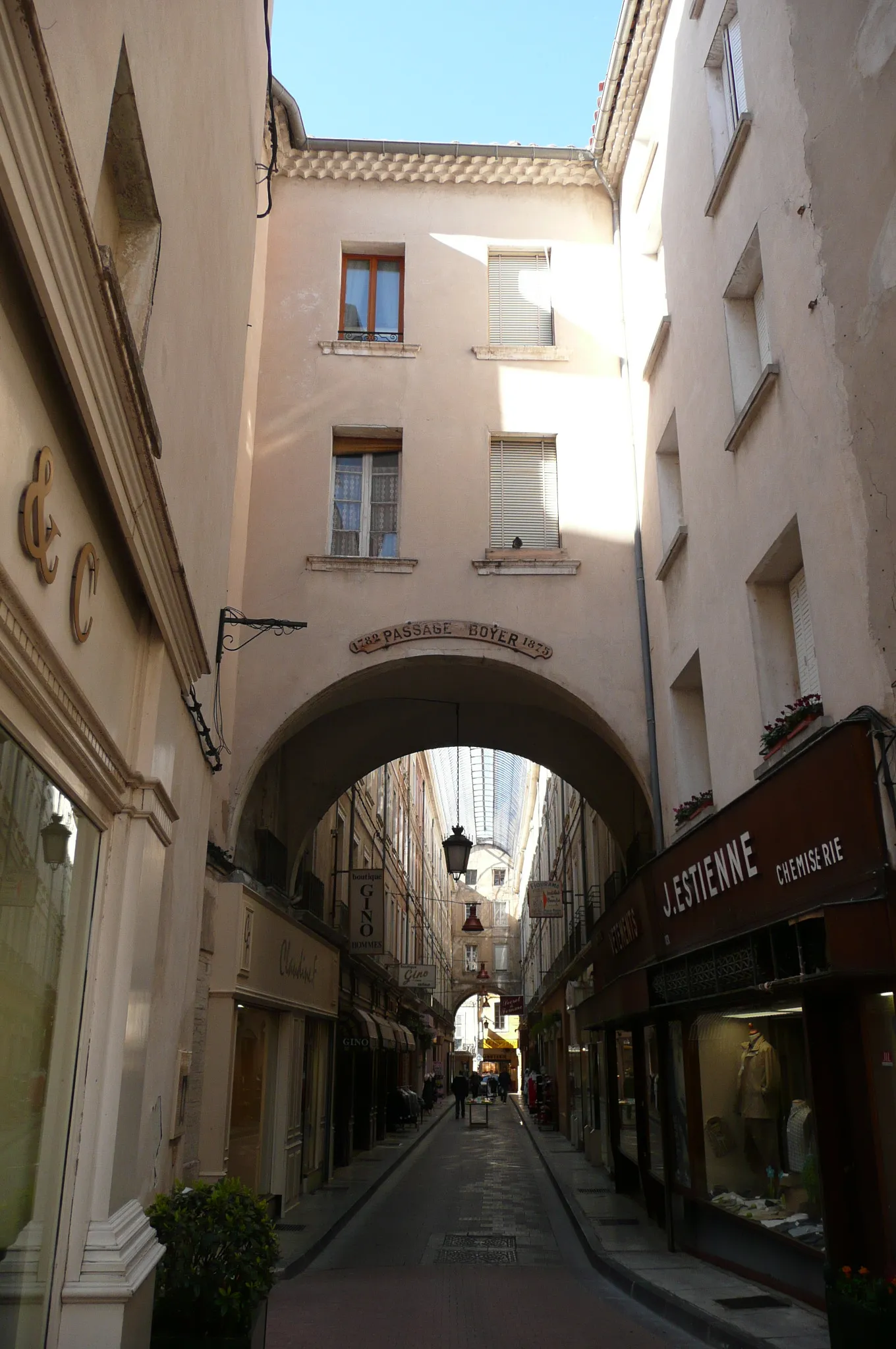 Vue de Carpentras (Vaucluse) - état des risques et pollutions (ERP)