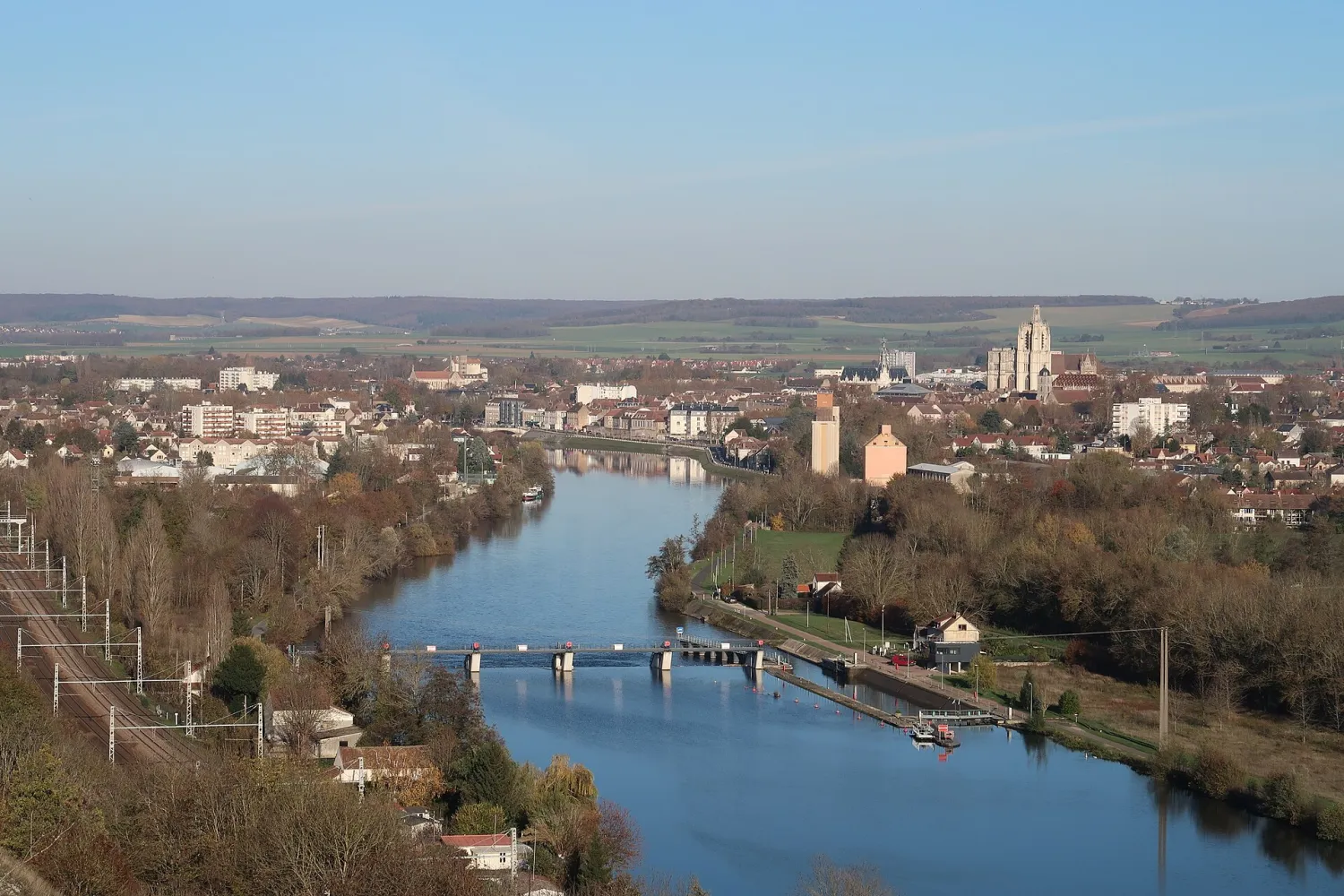 Vue de Sens (Yonne) - état des risques et pollutions (ERP)