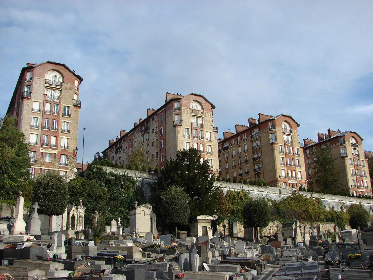 Vue de Puteaux (Hauts-de-Seine) - état des risques et pollutions (ERP)