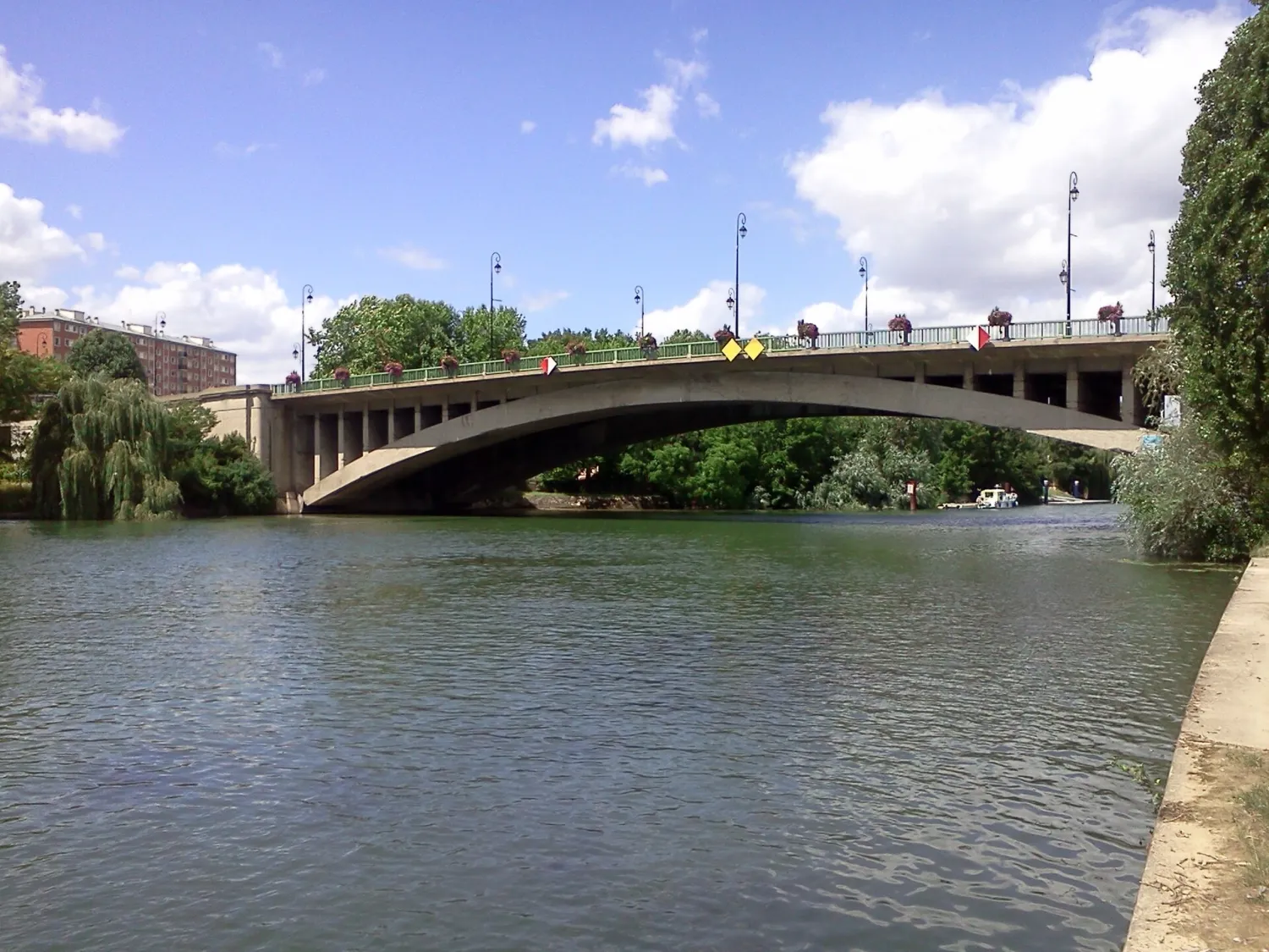 Vue de Joinville-le-Pont (Val-de-Marne) - état des risques et pollutions (ERP)