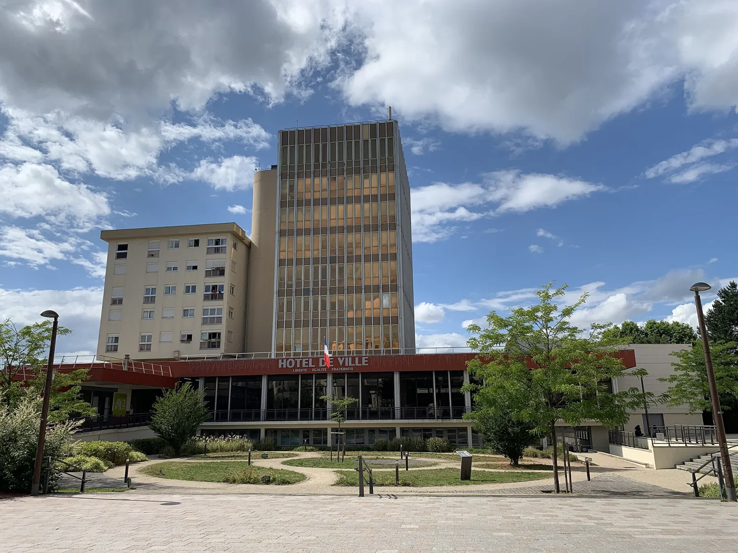 Vue de La Queue-en-Brie (Val-de-Marne) - état des risques et pollutions (ERP)