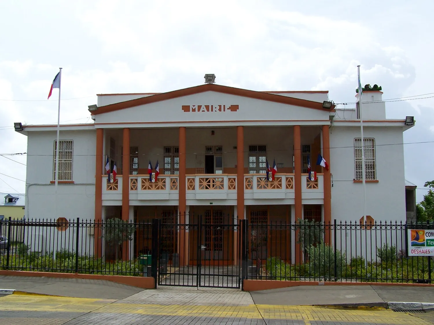 Vue de Petit-Bourg (Guadeloupe) - état des risques et pollutions (ERP)